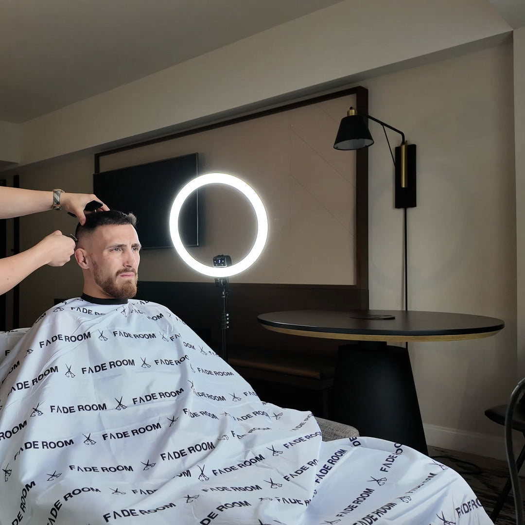 Top Toronto Barber Claudio Ferreira cutting UFC Modestas Bukauskas